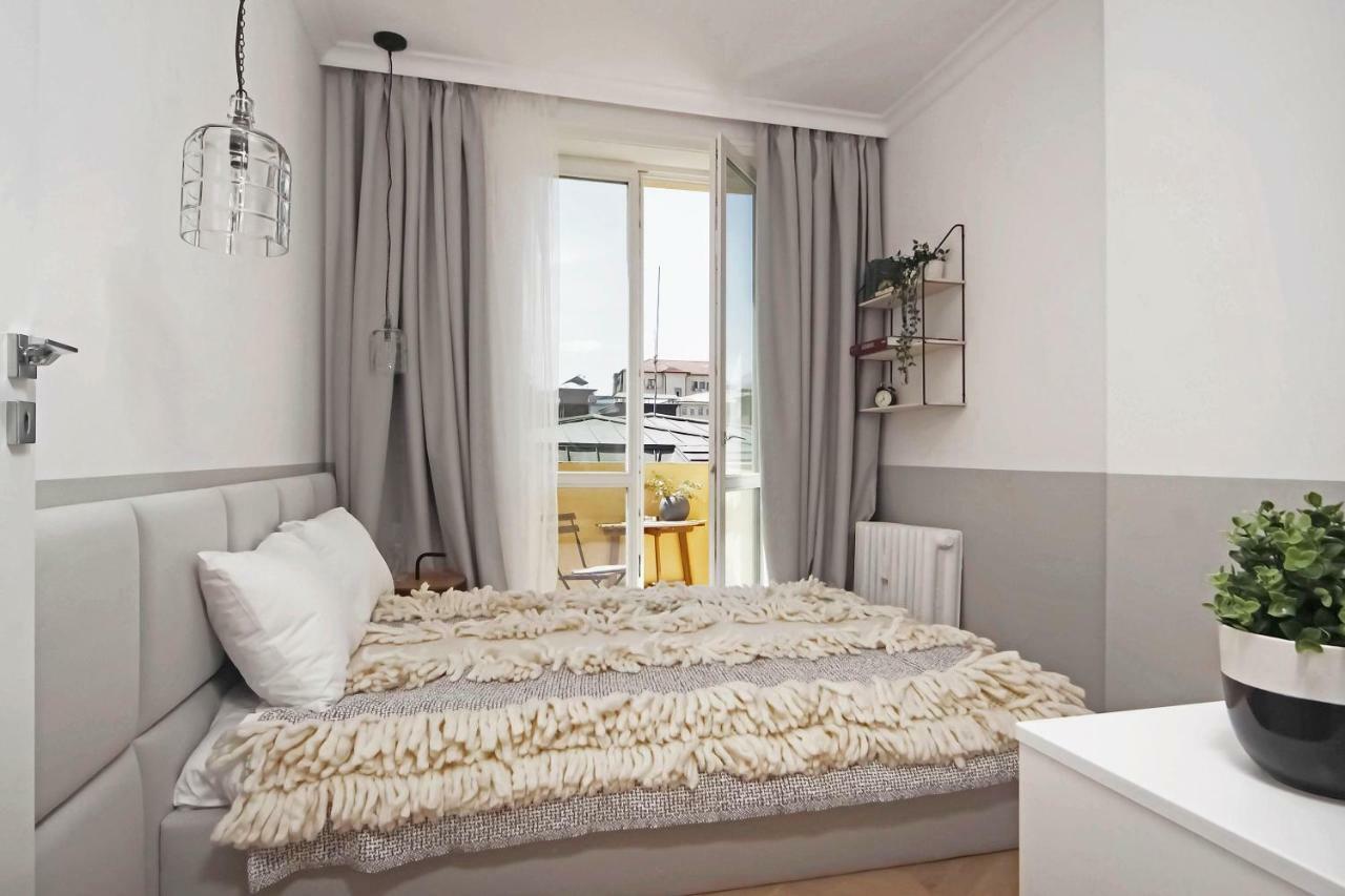 Hip, Cosmopolitan Gem In The Heart Of Sofia By Flat Mаnager Apartment Exterior photo